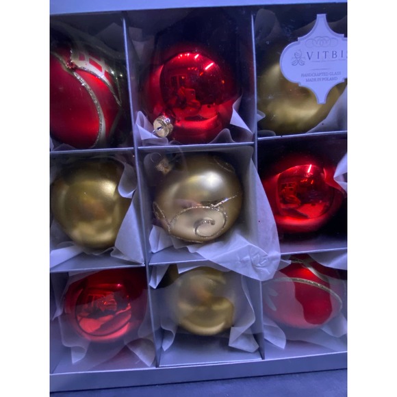 Set of Nine (9), Vitbis Glass Christmas Ornaments 3 in. round, New In Box. - Picture 8 of 11